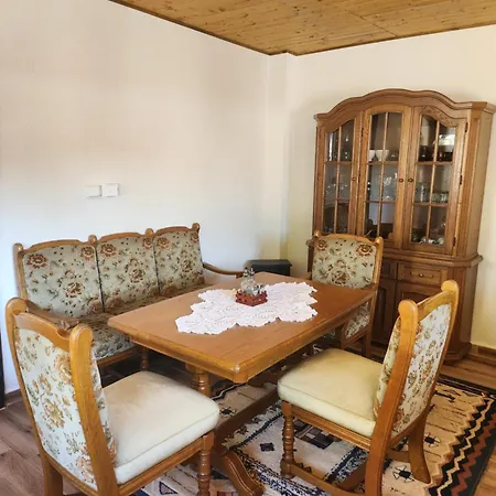 къща еребор Prázdninový dům Radantsi