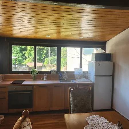 къща еребор