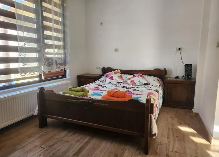 къща еребор Дом отдыха Radantsi