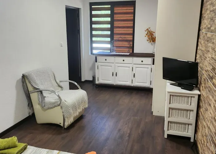 Дом отдыха къща еребор *